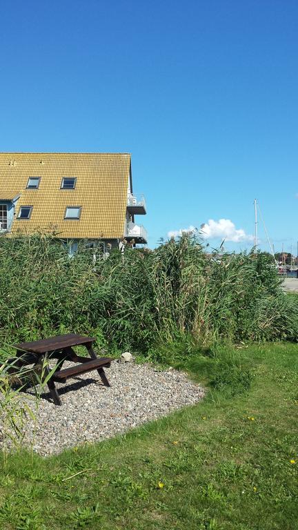 Hotel- & Ferienanlage Kapitaens-Haeuser Breege Exterior foto